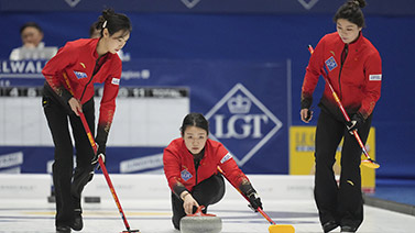 论员摩根的 论员摩根的